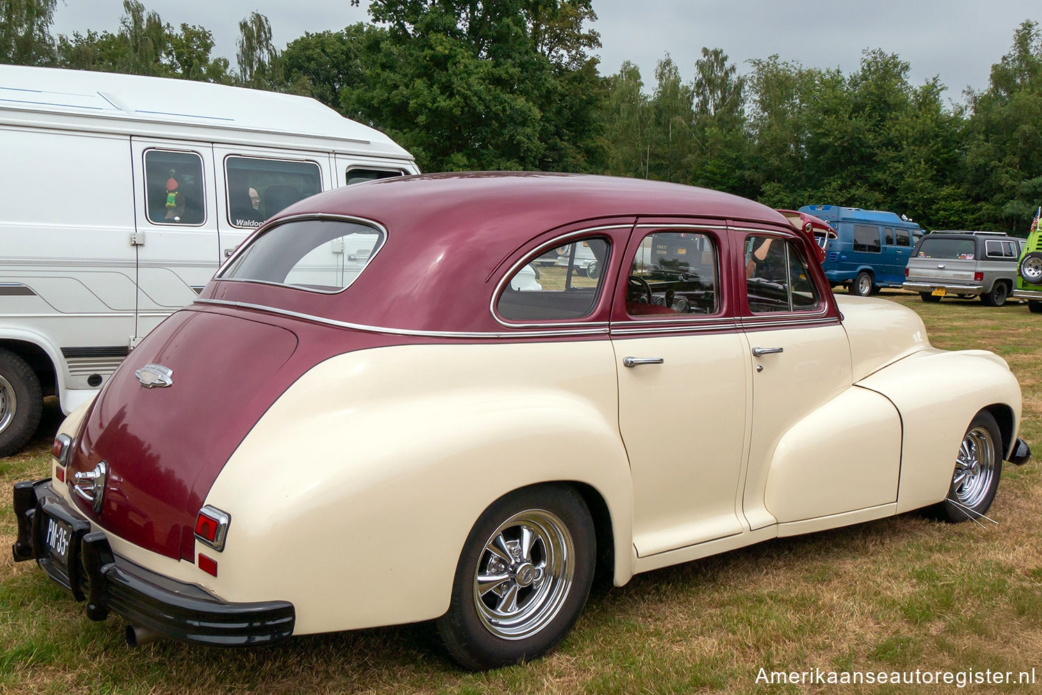 Kustom Oldsmobile Series 60 uit 1947